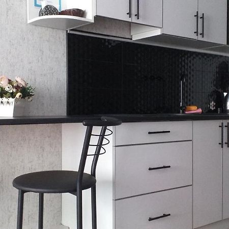Жк Бестужевские Сады 3 Этаж Kharkiv Eksteriør bilde